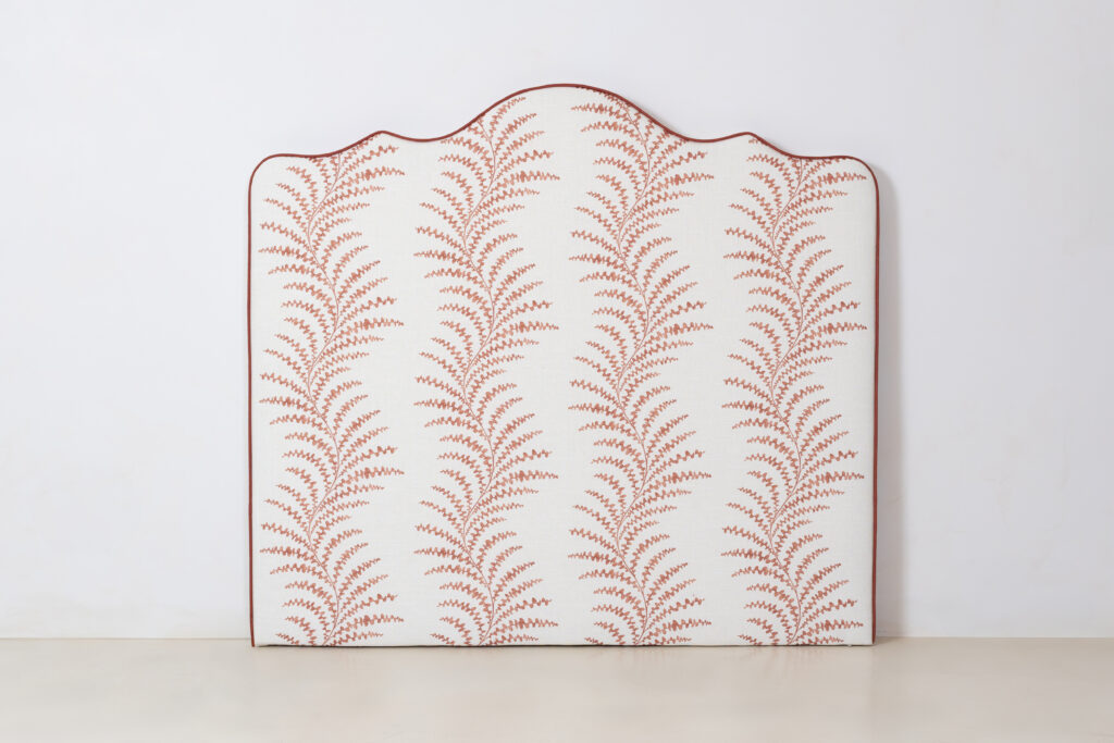 cabecero con forma 1